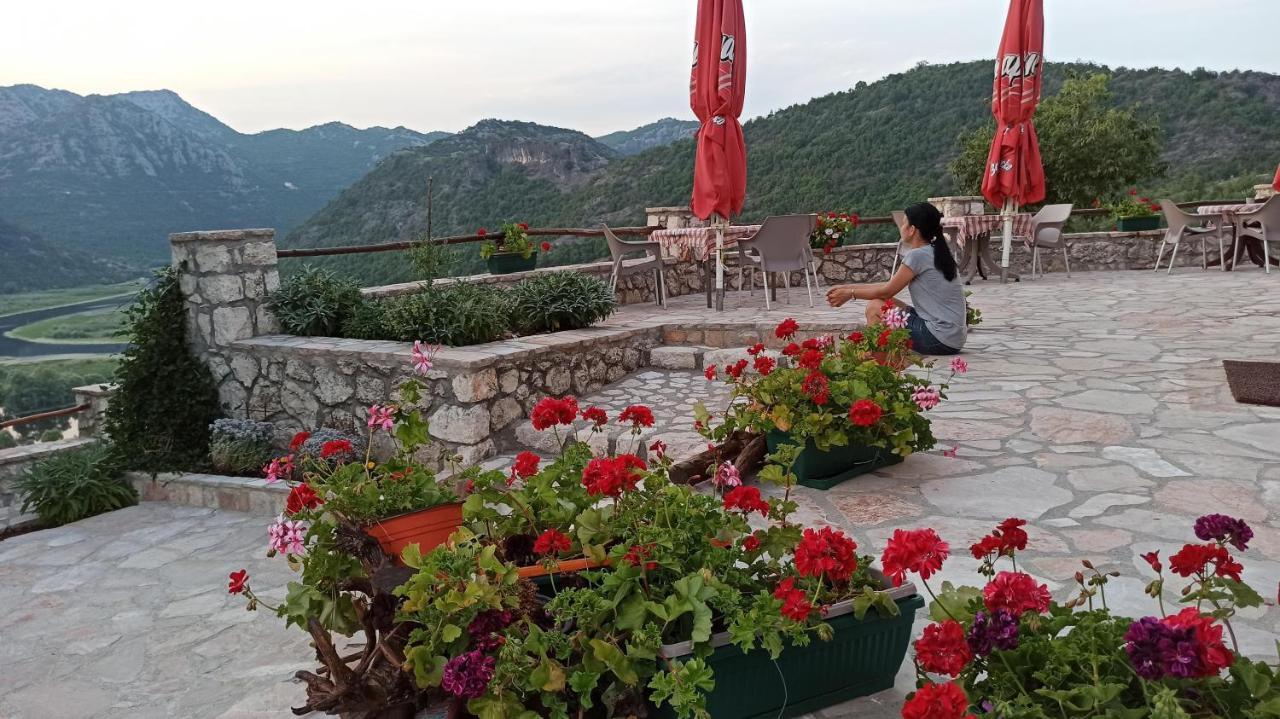 Village House - Novak Rijecani Rijeka Crnojevića エクステリア 写真