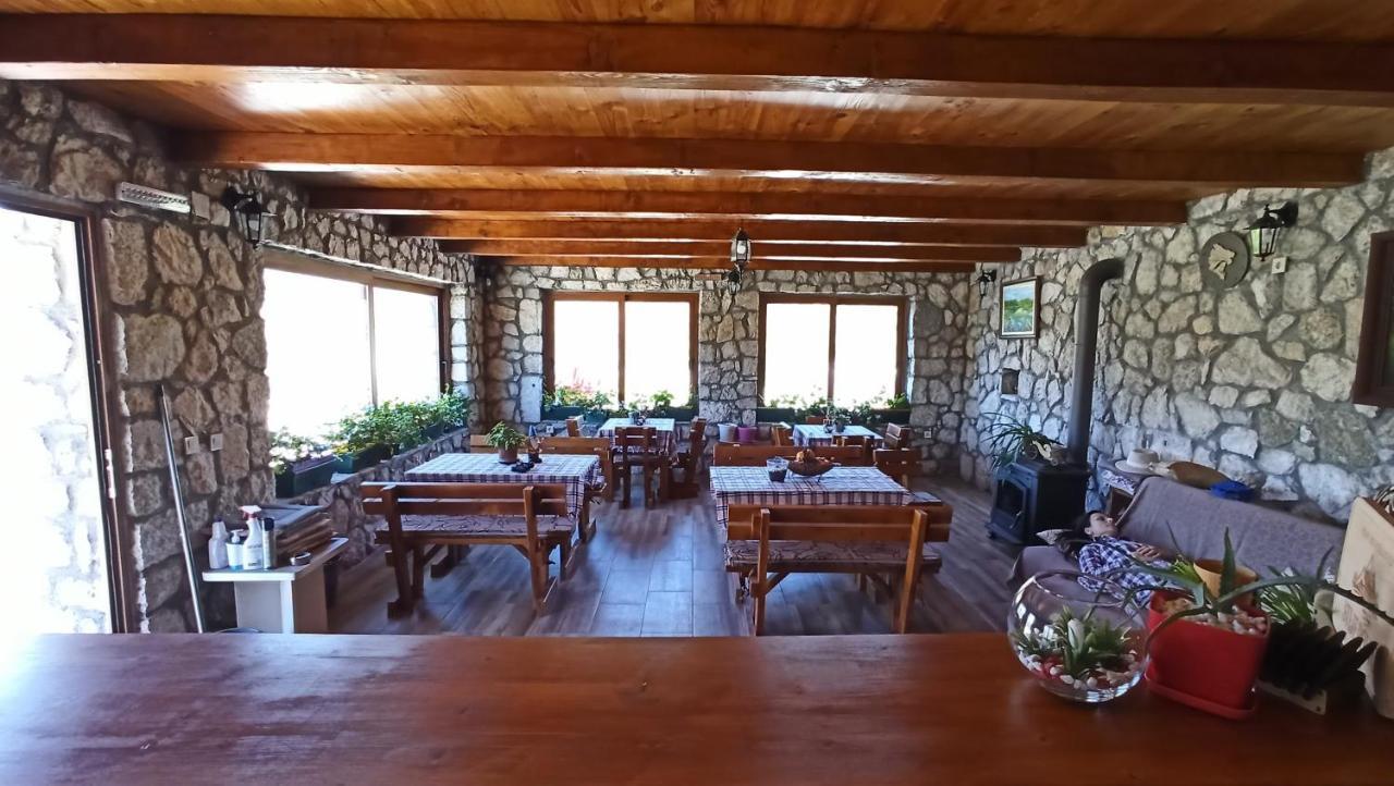 Village House - Novak Rijecani Rijeka Crnojevića エクステリア 写真