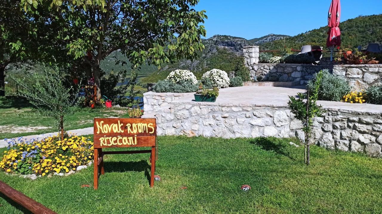 Village House - Novak Rijecani Rijeka Crnojevića エクステリア 写真
