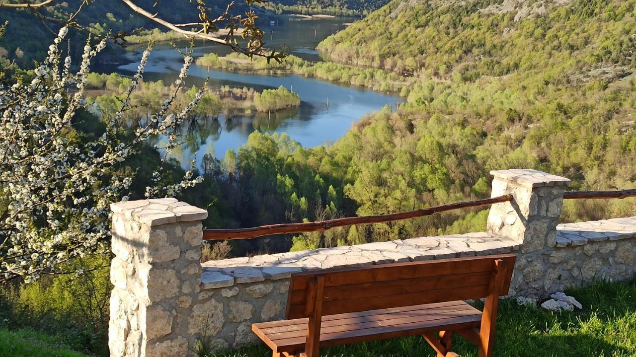 Village House - Novak Rijecani Rijeka Crnojevića エクステリア 写真