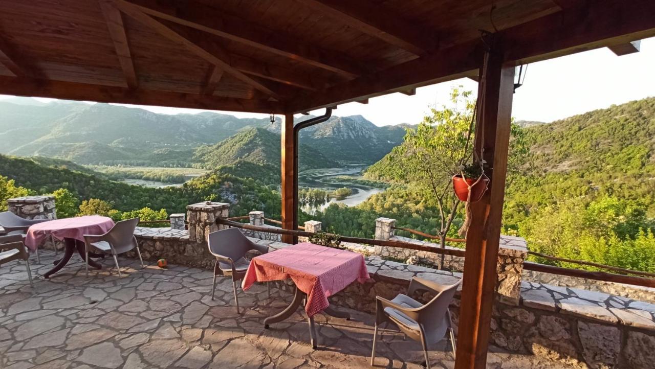 Village House - Novak Rijecani Rijeka Crnojevića エクステリア 写真
